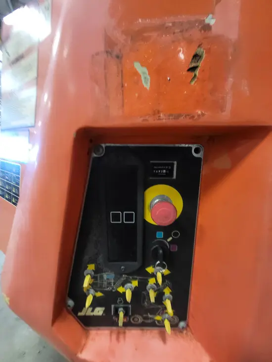 2015 JLG 340AJ Articulating Boom Lift