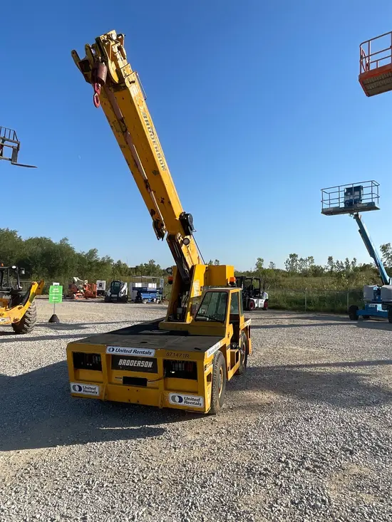 2011 Broderson IC-80-3G