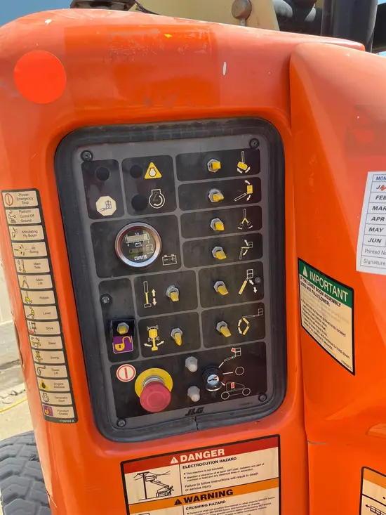 2015 JLG E400AJPN Articulating Boom Lift