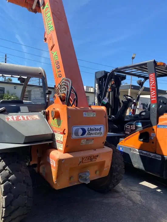 2015 XTREME XR5919 Forklift