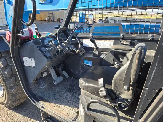 2015 Genie GTH-844 Forklift
