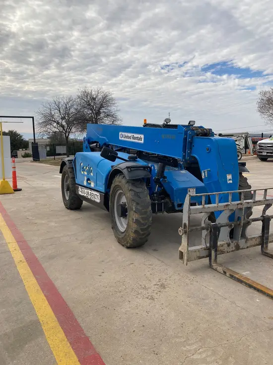2015 Genie GTH-844 Forklift