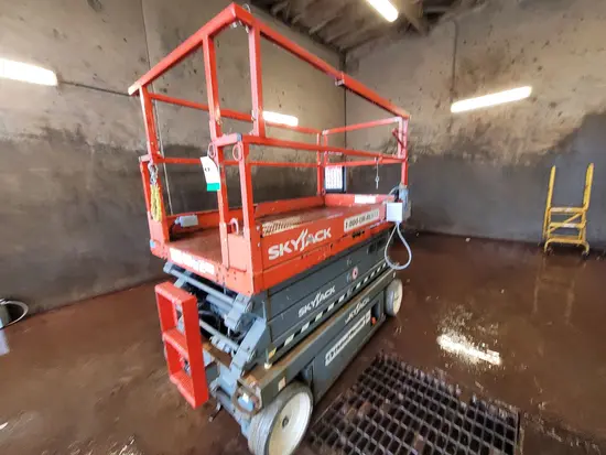 2017 Skyjack SJIII4626 Scissor Lift