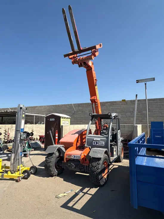2016 XTREME XR5919 Forklift