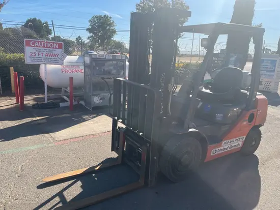 2018 Toyota 8FGU25 Warehouse Forklift