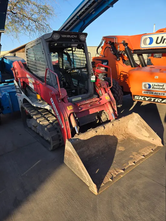 2020 Takeuchi TL10V2-CR Track Loader