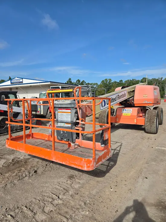 2017 JLG 600S Boom Lift