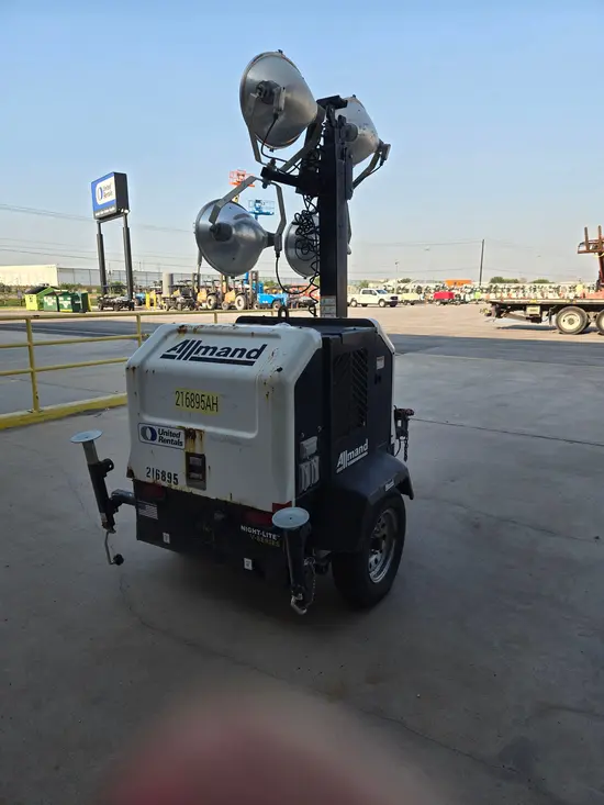 2018 Allmand NL-V Portable Light Tower