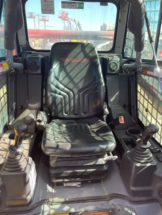 2019 Takeuchi TL10V2-CR Track Loader