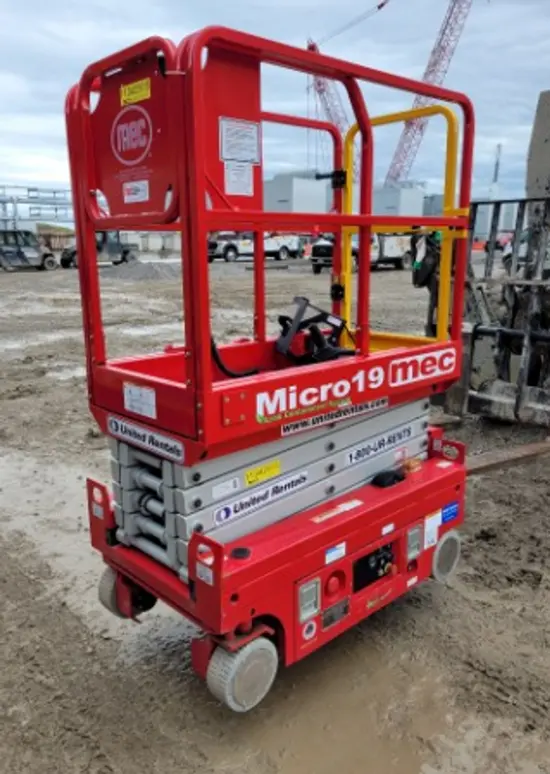 2021 MEC MICRO 19 Scissor Lift