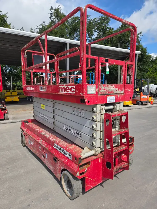 2017 MEC 4555SE Scissor Lift