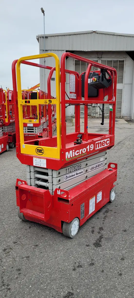 2021 MEC MICRO 19 Scissor Lift