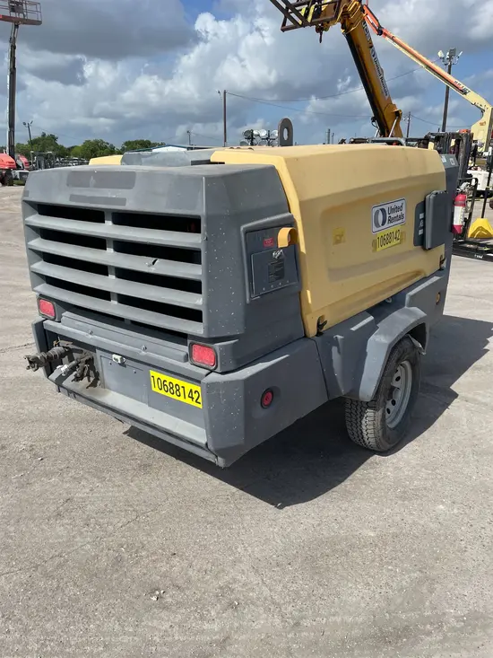 2017 Atlas Copco XAS440JD T4F Air Compressor