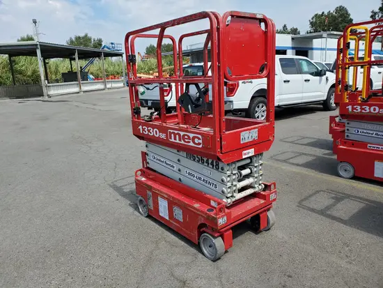 2017 MEC 1330SE Scissor Lift