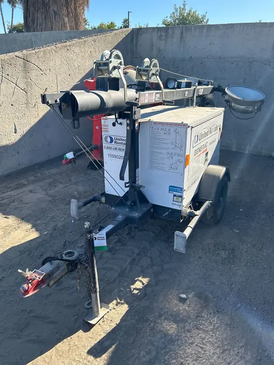 2019 Magnum Pro MLT3060 Portable Light Tower