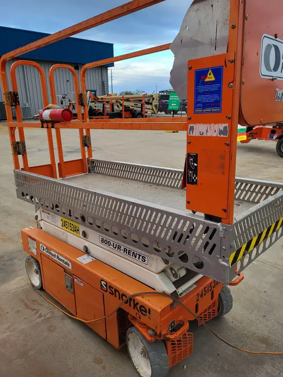 2020 Snorkel S3215L Scissor Lift