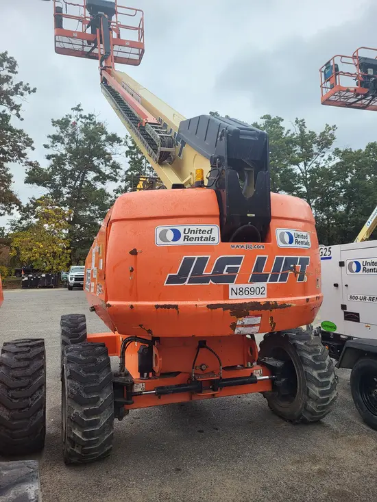 2014 JLG E450AJ Articulating Boom Lift