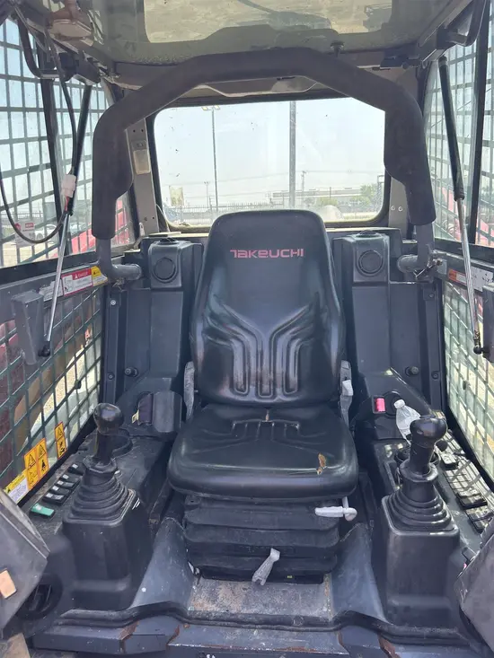 2019 Takeuchi TL12R2-CR Track Loader