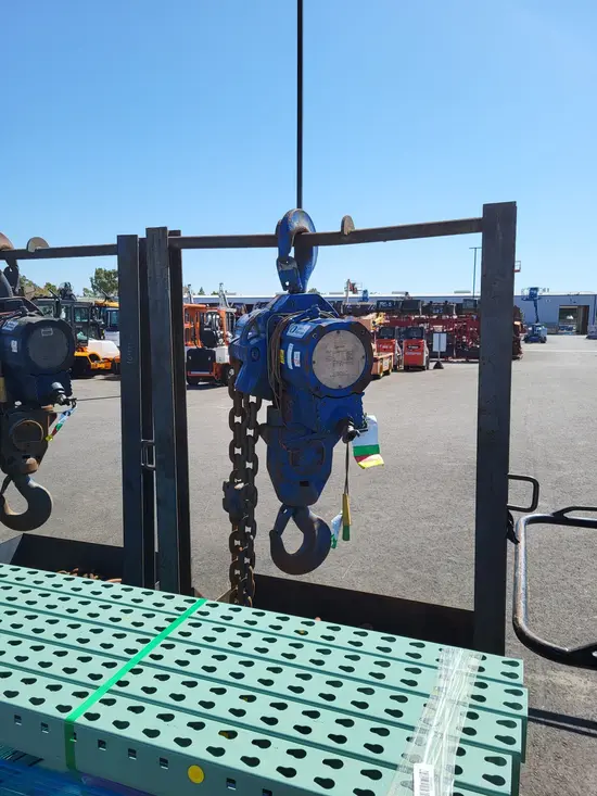 2014 JD NEUHAUS PROFI 30T Hoist