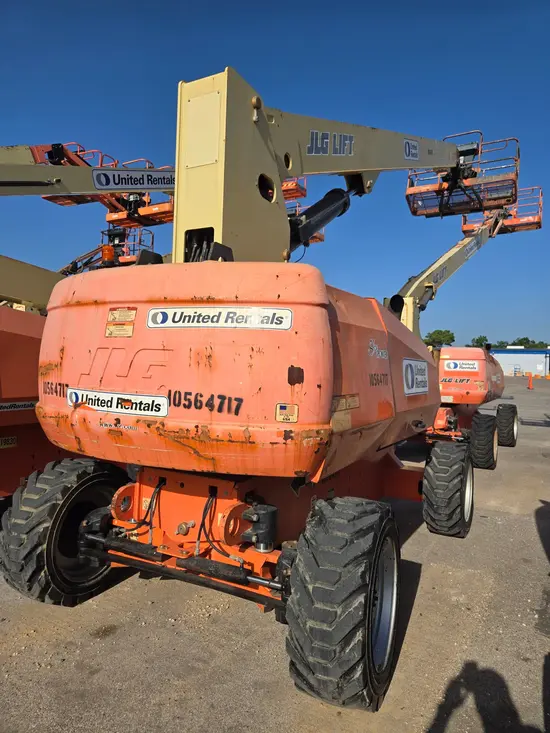 2017 JLG 800S Boom Lift