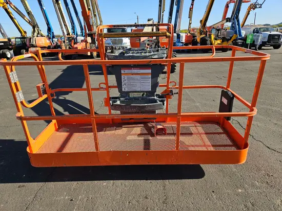 2017 JLG 660SJ Boom Lift