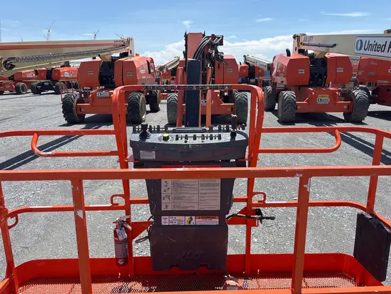 2017 JLG 860SJ Boom Lift