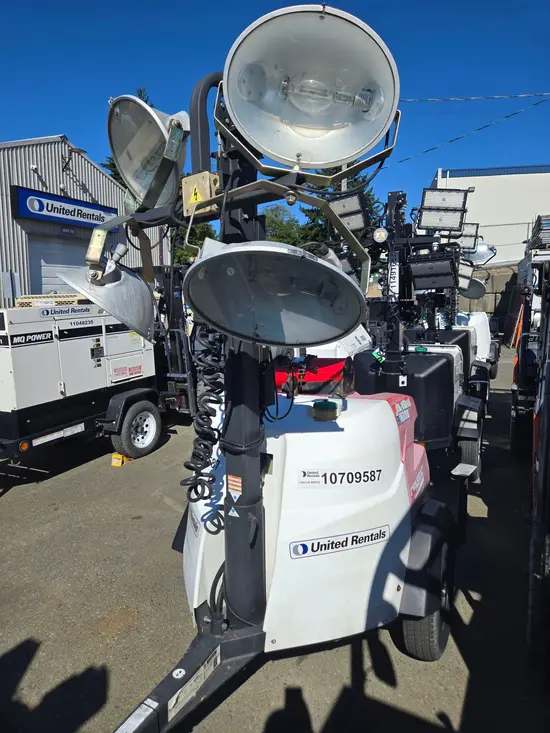 2018 Magnum Pro MLT6SM Portable Light Tower