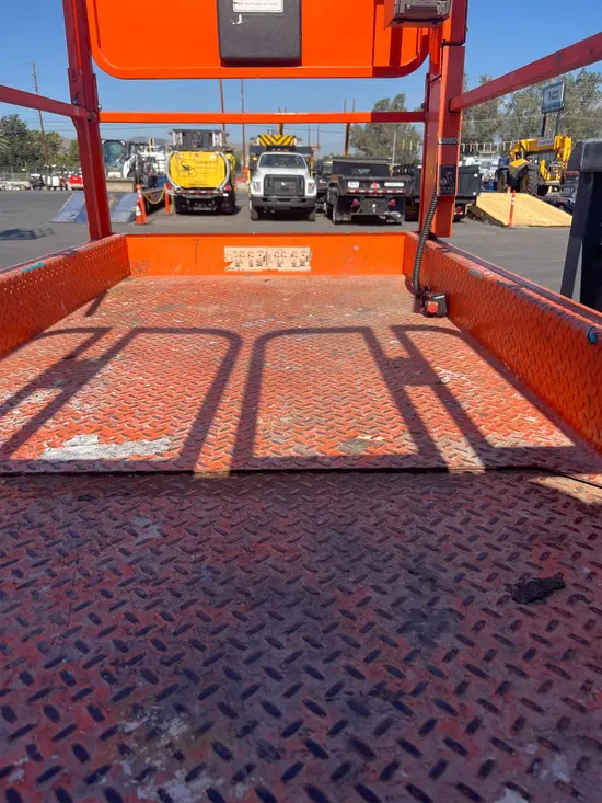 2019 Snorkel S4726E Scissor Lift