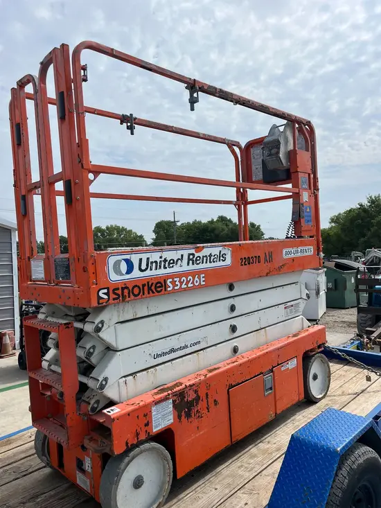 2019 Snorkel S3226E Scissor Lift