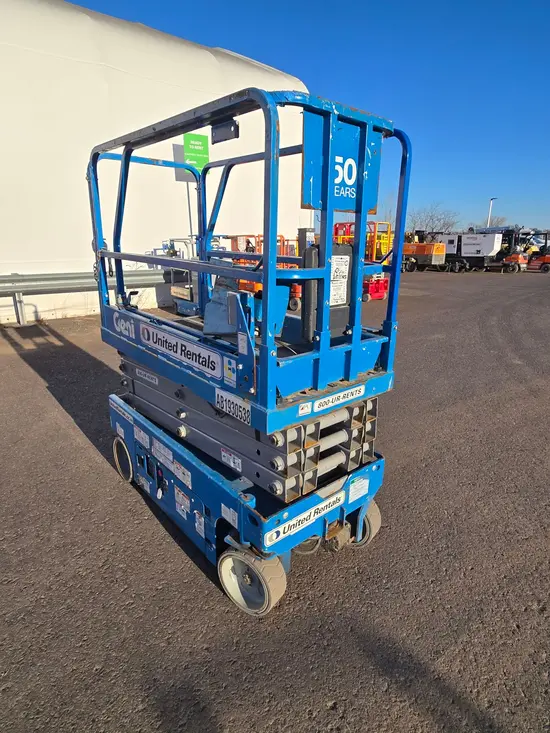 2016 Genie GS-1930 Scissor Lift