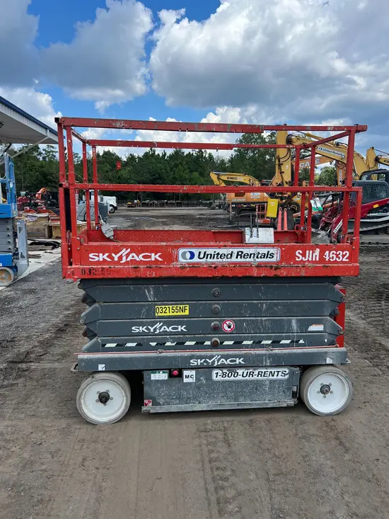 2017 Skyjack SJIII4632 Scissor Lift