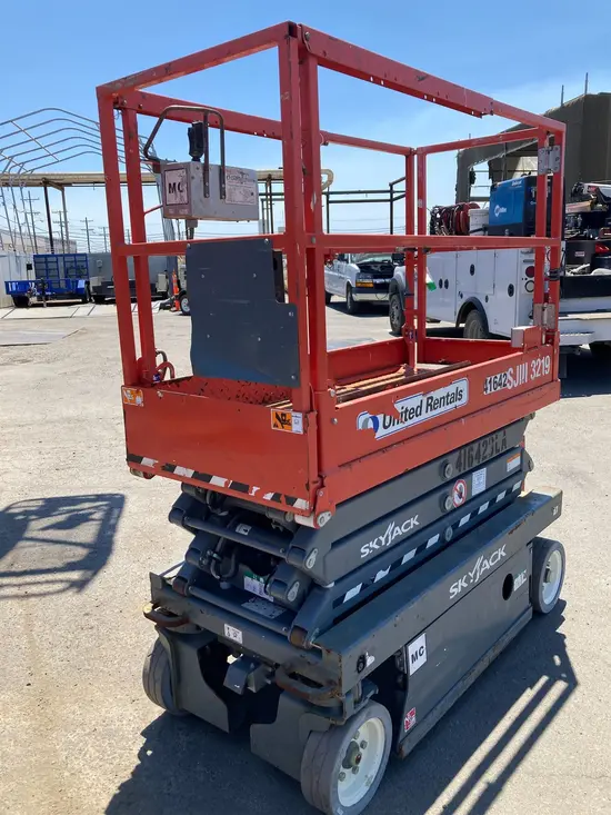 2017 Skyjack SJIII3219 Scissor Lift