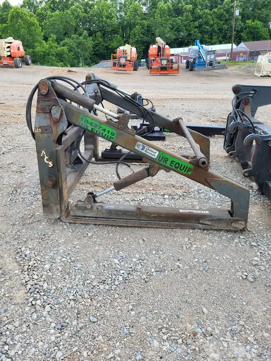 2015 Arrow Material Handling 61842-6-72-089P Attachment