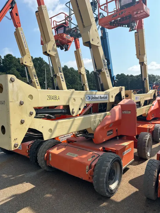 2016 JLG E450AJ Articulating Boom Lift