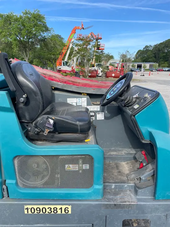 2019 Tennant T-20 Scrubber