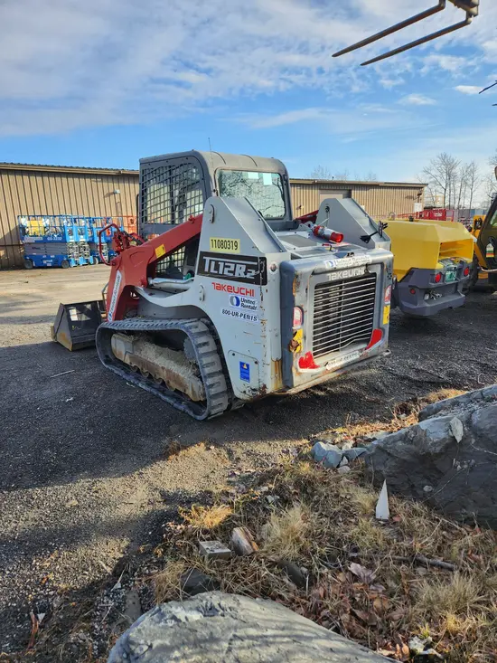2020 Takeuchi TL12R2-CR Track Loader