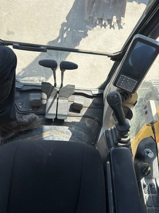 2019 Kobelco SK140SRLC-5 Excavator