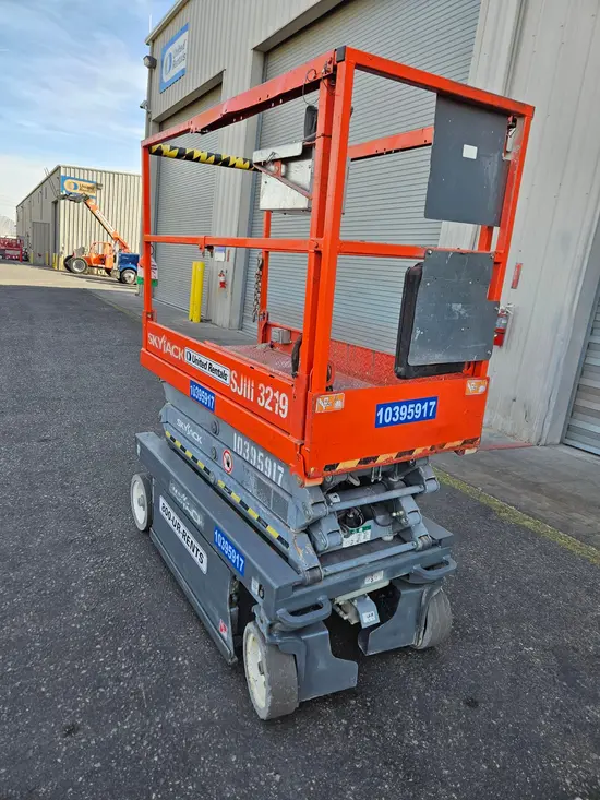 2015 Skyjack SJIII3219 Scissor Lift