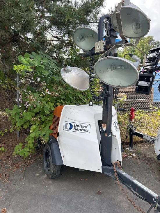 2017 Magnum Pro MLT6SM Portable Light Tower