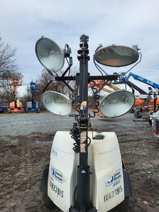2018 Magnum Pro MLT6SM Portable Light Tower