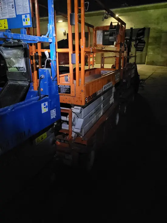 2018 Snorkel S3226E Scissor Lift