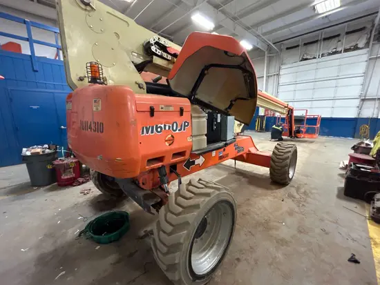 2013 JLG M600JP Boom Lift