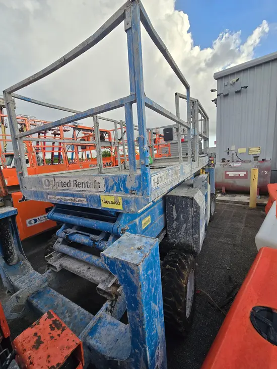 2017 Genie GS-3384 RT Rough Terrain Scissor Lift
