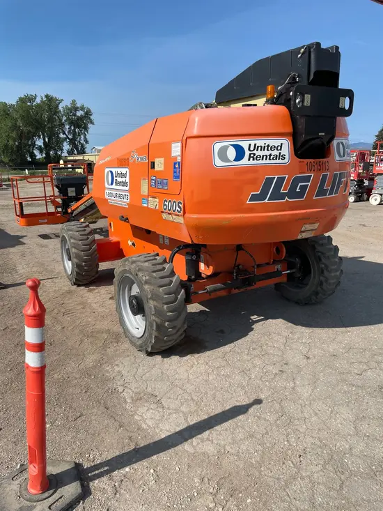 2017 JLG 600S Boom Lift
