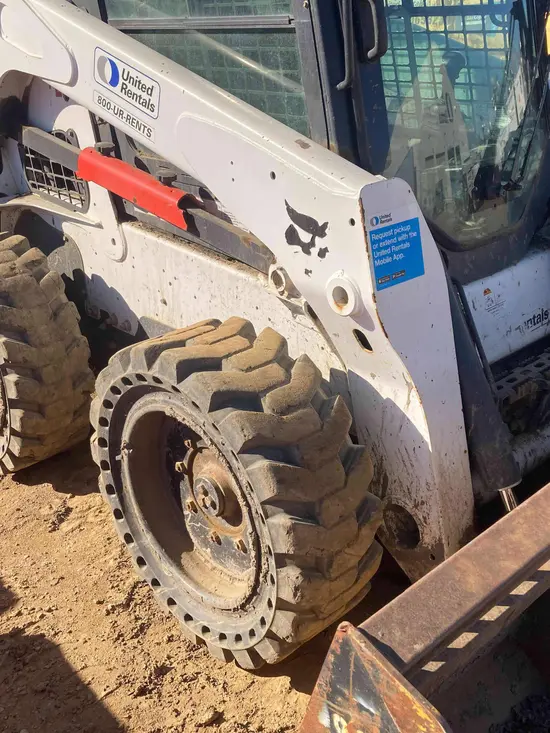 2017 Bobcat S740 Track Loader