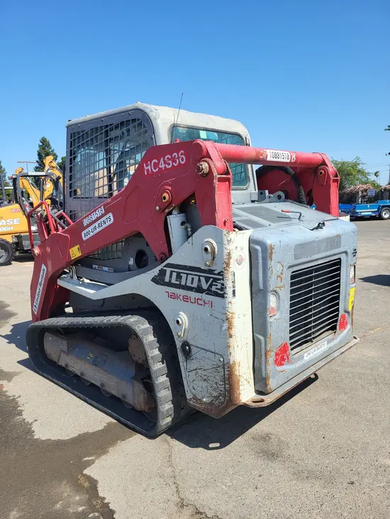 2018 Takeuchi TL10V2-CR Track Loader