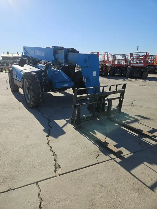 2015 Genie GTH-636 Forklift
