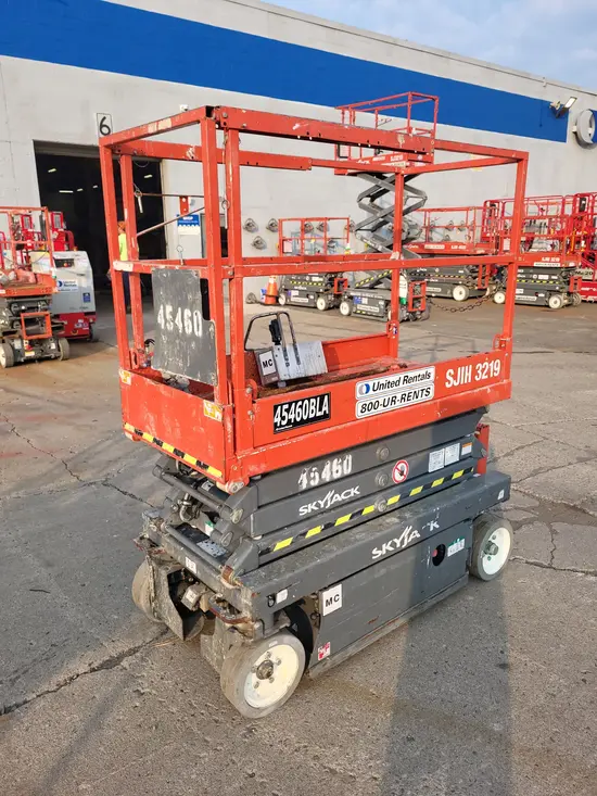2017 Skyjack SJIII3219 Scissor Lift