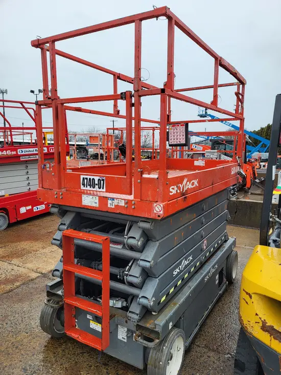2016 Skyjack SJIII4740 Scissor Lift