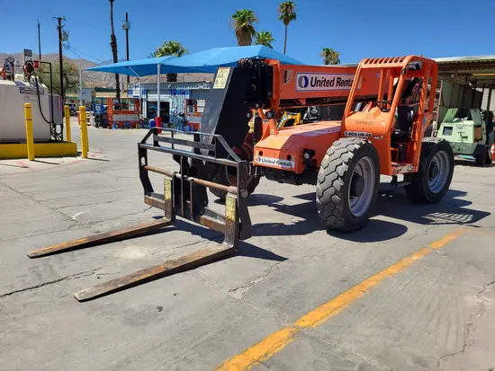 2016 SKYTRAK 6042 Forklift